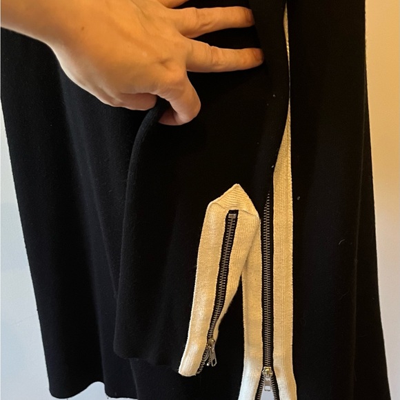 Katherine Barclays sweater jacket functional zipper detailing - Picture 2 of 4